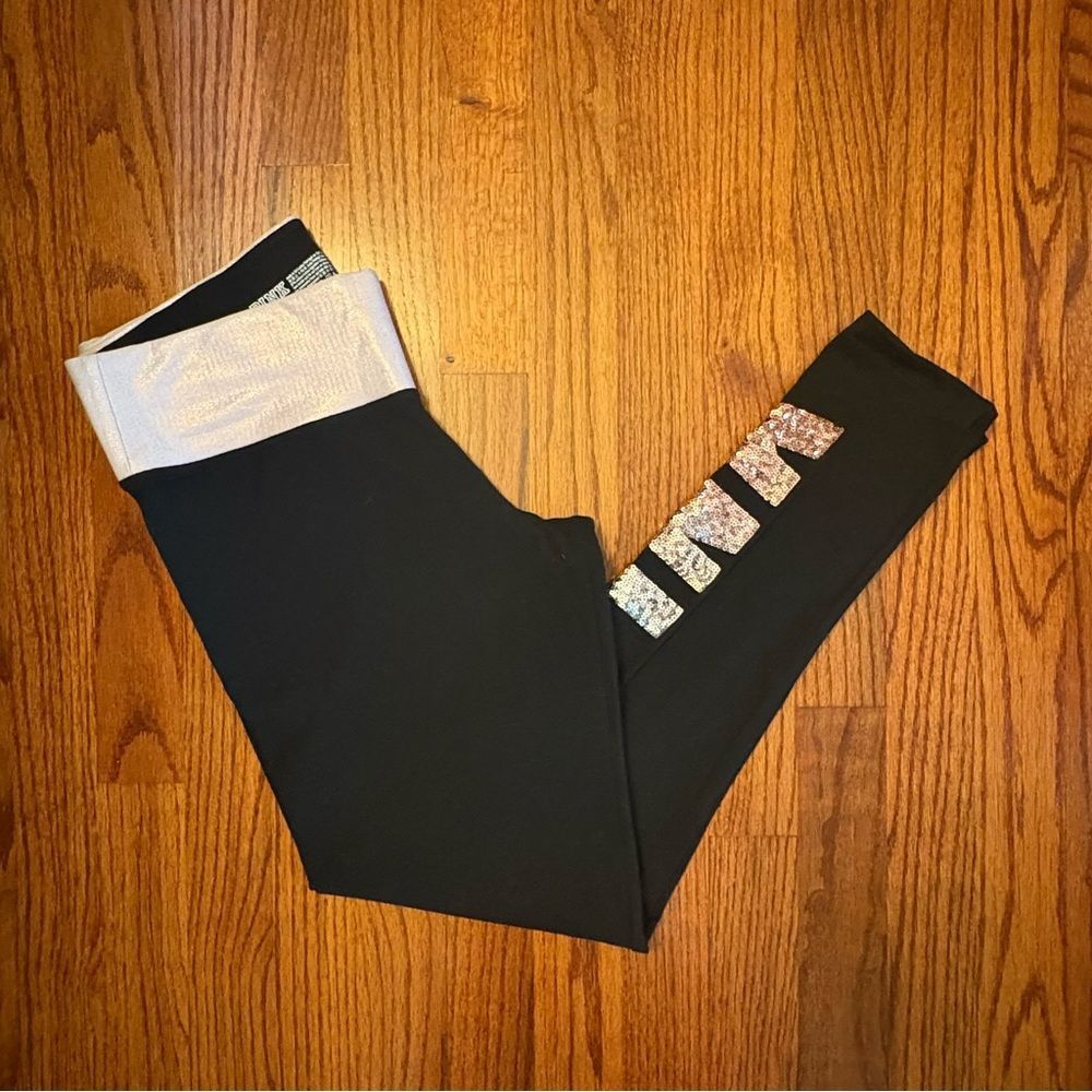 VICTORIA’S SECRET PINK Yoga Leggings Black Sequin Logo Waistband Size M